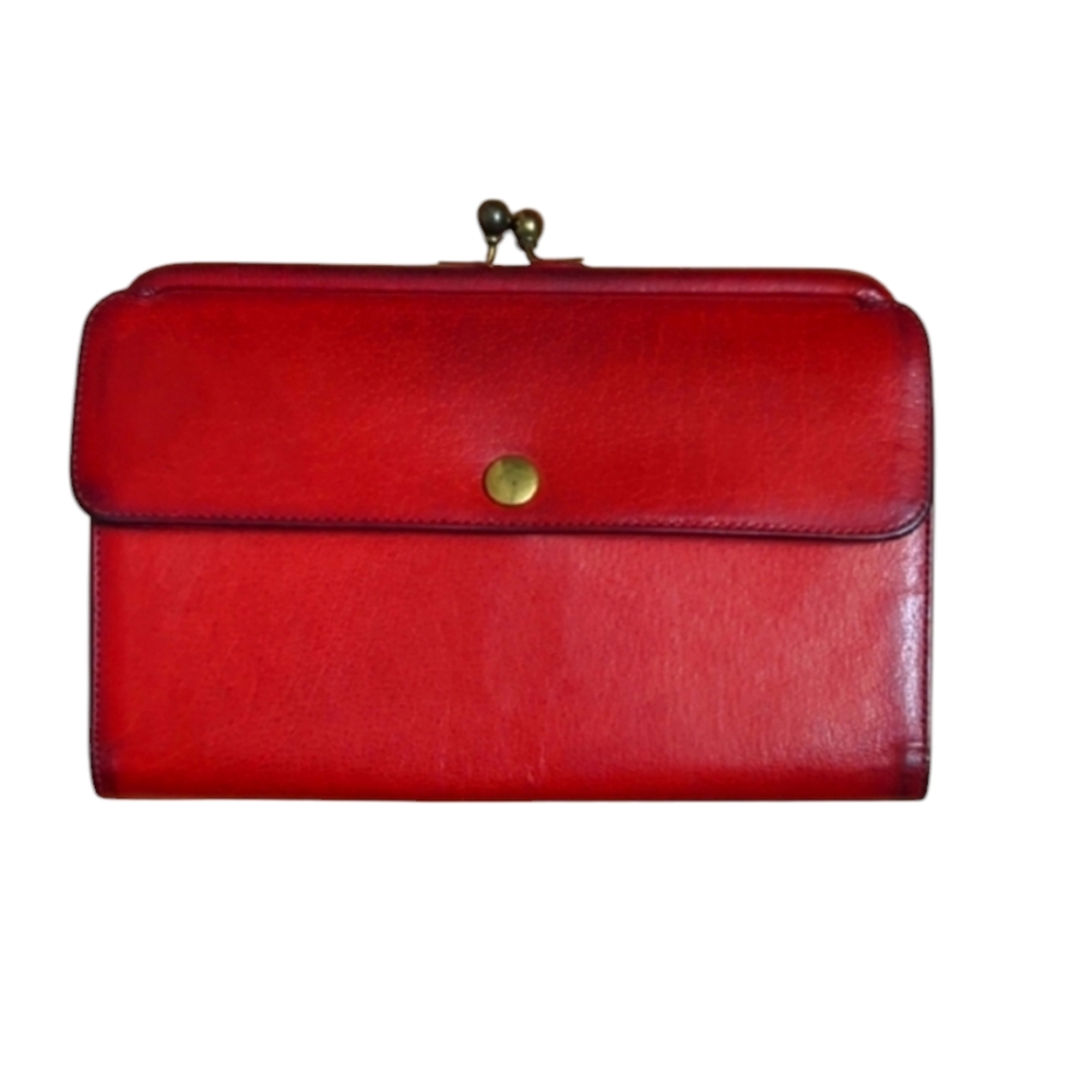 Vintage Coach large kisslock wallet